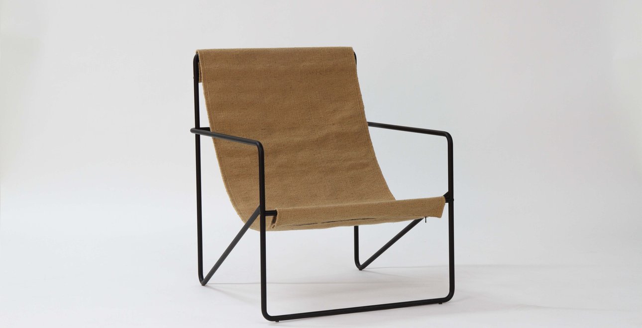 Fermliving_Desert_Lounge_Chair_blacksand_Grid.jpg