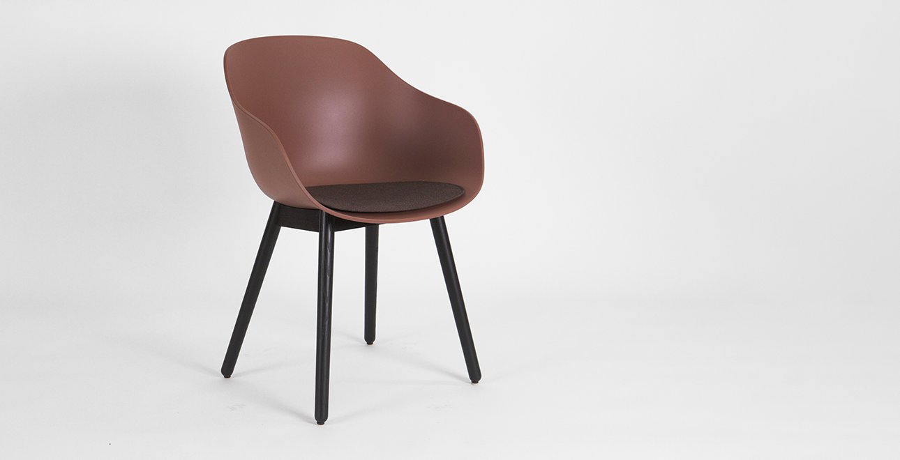 1290x660_Stuhl_HAY_ABOUT_A_CHAIR_AAC212_soft-brick_STAACTC_mit_Sitzauflage_45.png